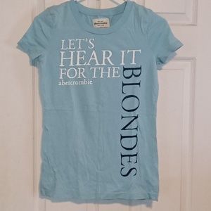 NWOT Abercrombie tshirt